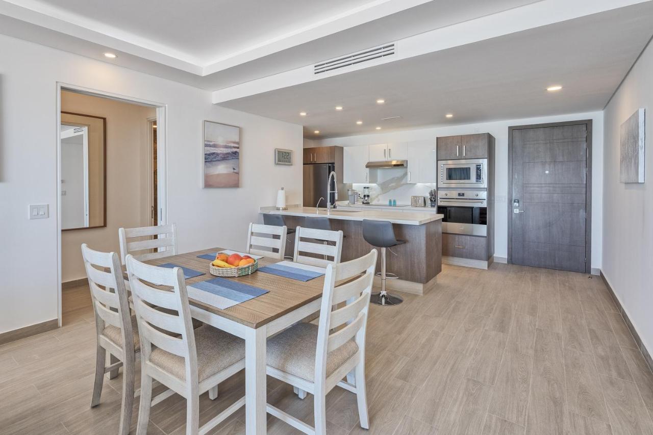 Brand New Contemporary 1 Bed Oceanfront Condo At Encantame Towers Verano E1203 Playa Encanto Exterior photo